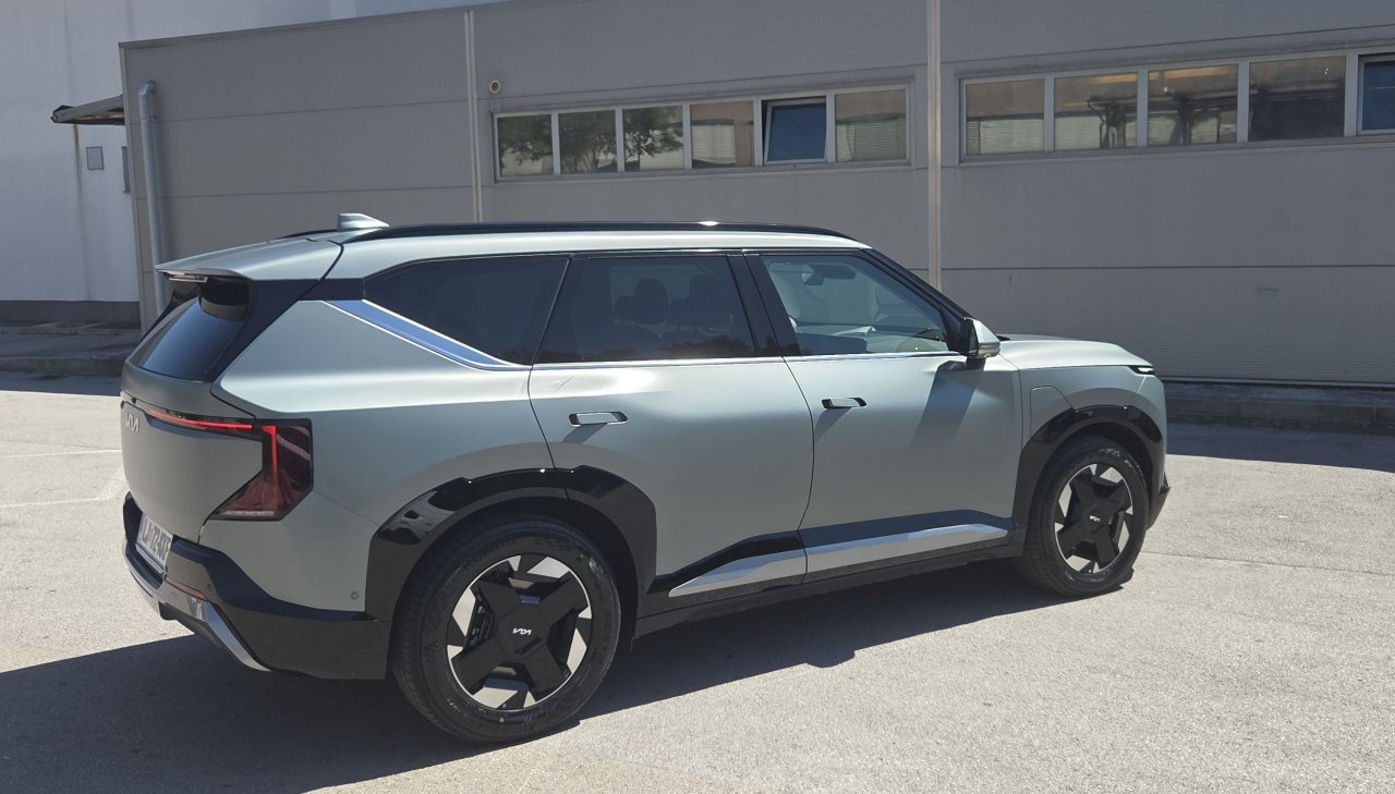 Korejski električni SUV s 530 kilometri dosega