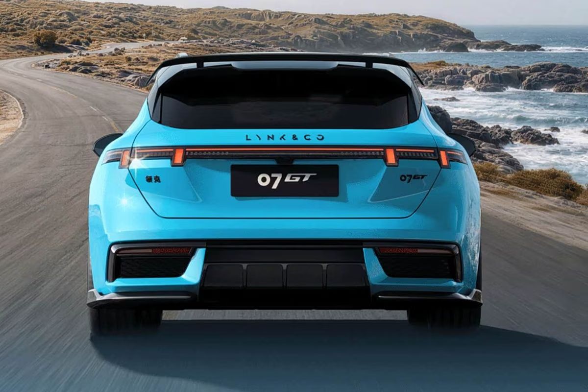 Lynk &amp; Co predstavil karavansko različico modela 07
