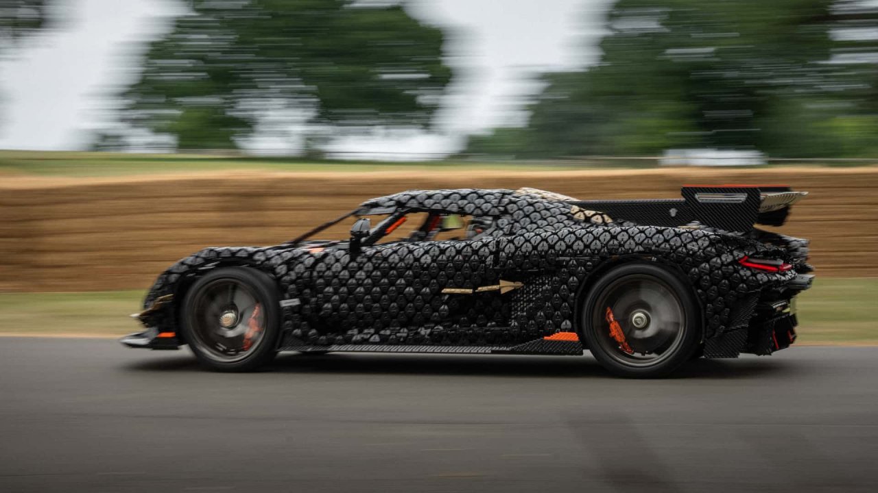 Najhitrejši Lego avto doslej je Koenigsegg Najhitrejši Lego avto doslej je Koenigsegg