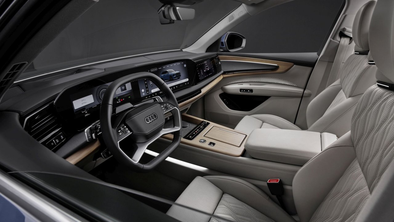 Novi Audi Q7 je večji, a ni več največji Audijev SUV