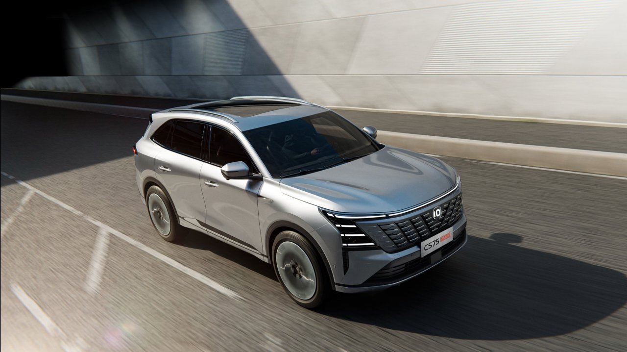 Changan ima dva nova SUV-ja z bencinskim motorjem Changan ima dva nova SUV-ja z bencinskim motorjem