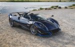 Edini Pagani Huayra Roadster z ročnim menjalnikom išče novega lastnika - fotografija 12
