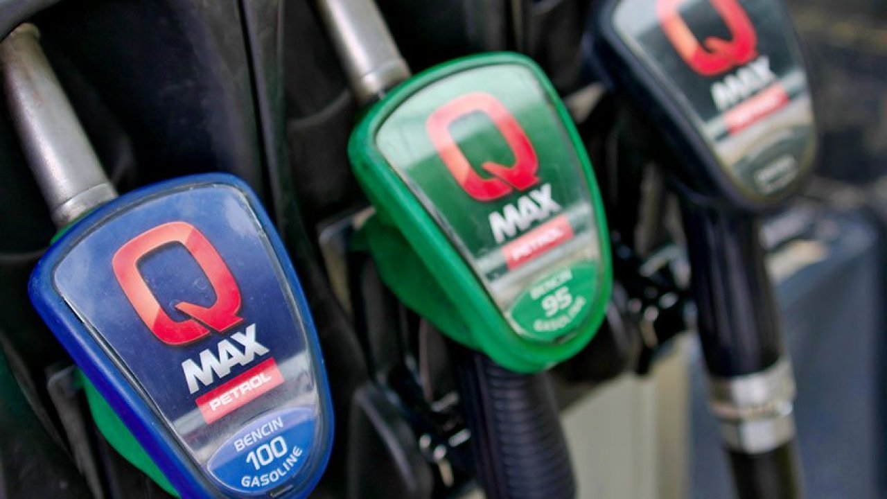 Liter dizelskega goriva bi lahko bil dražji za 22 centov Liter dizelskega goriva bi lahko bil dražji za 22 centov