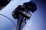 Mali električni SUV z velikim prtljažnikom in dosegom do 436 kilometrov - fotografija 10