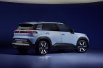 Mali električni SUV z velikim prtljažnikom in dosegom do 436 kilometrov - fotografija 3