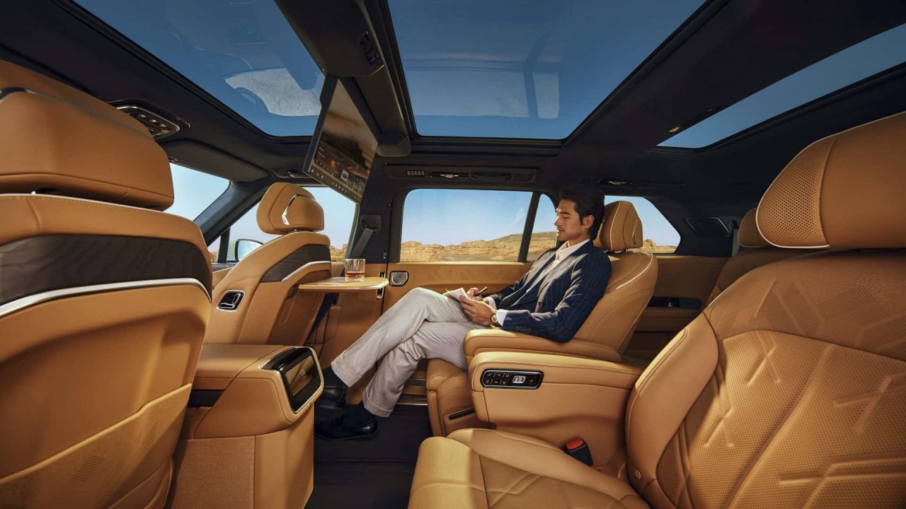 Zeekr 9X za 100 tisoč evrov ima ambicijo izzvati nemške luksuzne SUV-je Zeekr 9X za 100 tisoč evrov ima ambicijo izzvati nemške luksuzne SUV-je