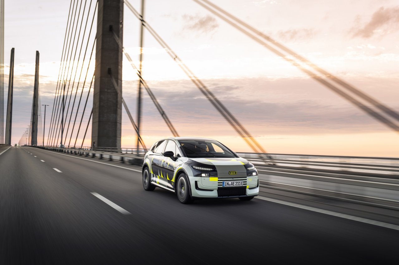 Audi A2 mesec dni pred premiero razkriva svoje skrivnosti Audi A2 mesec dni pred premiero razkriva svoje skrivnosti