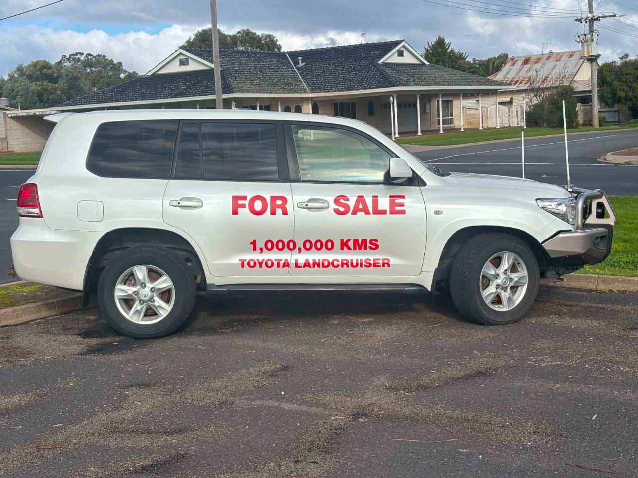 Land Cruiser, ki je prevozil skoraj milijon kilometrov Land Cruiser, ki je prevozil skoraj milijon kilometrov
