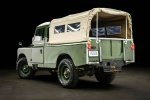 Land Rover nekdanjega Jamesa Bonda išče novega lastnika - fotografija 19