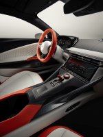 Novi karbonski posebnež z V12 in le 150 primerki - fotografija 12