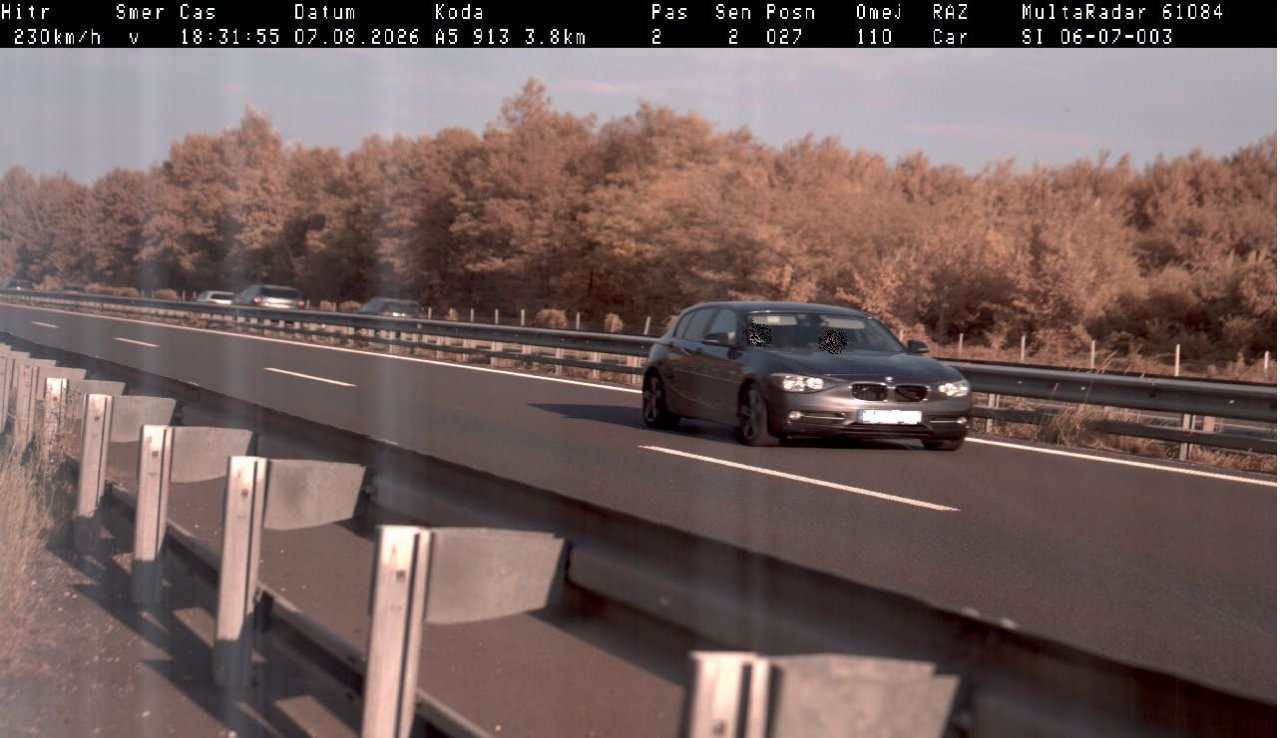 Običajni Golf gre tudi preko 220 km/h