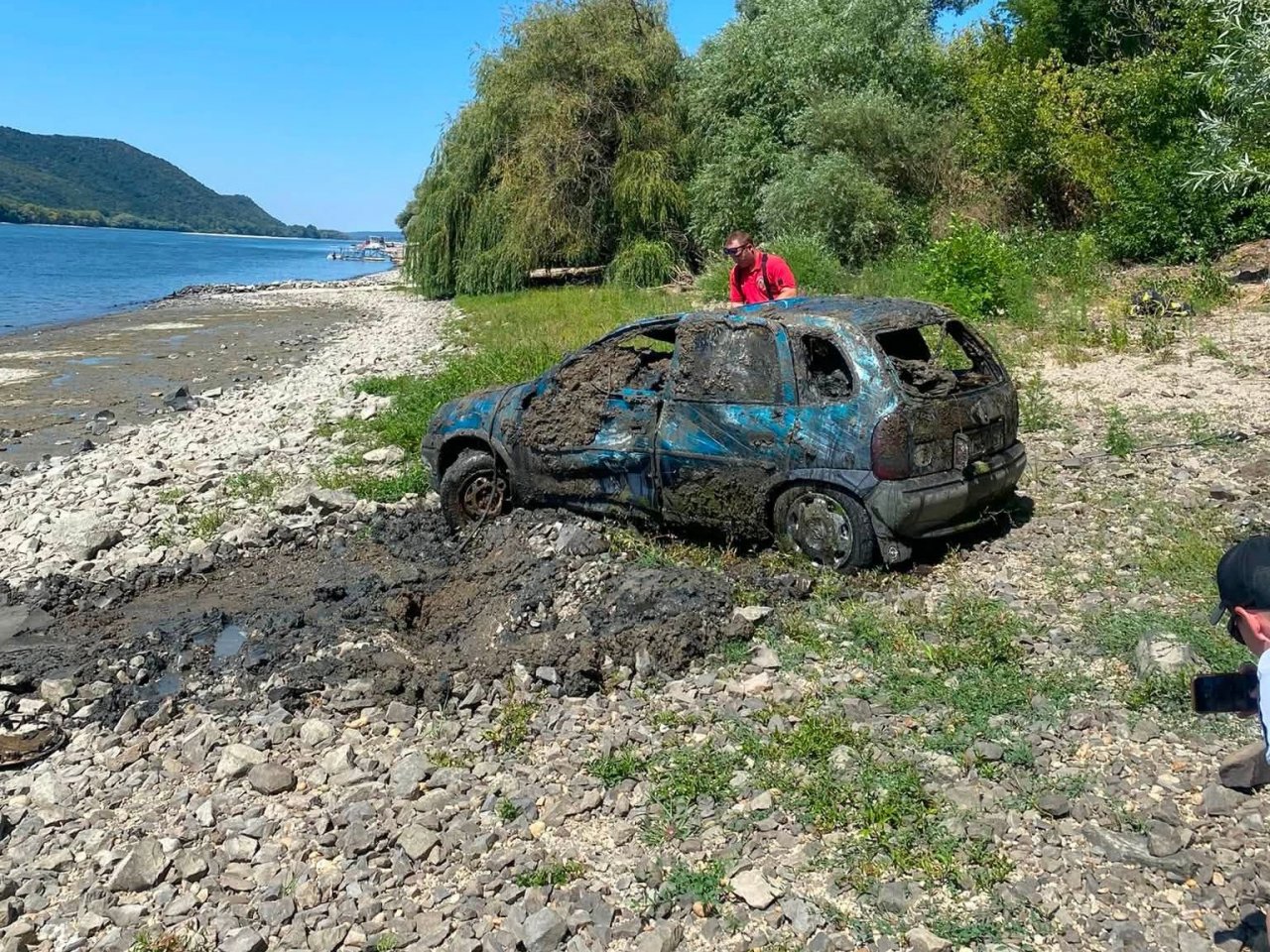 Po 13 letih na dnu Donave našli ukradeno Opel Corso Po 13 letih na dnu Donave našli ukradeno Opel Corso