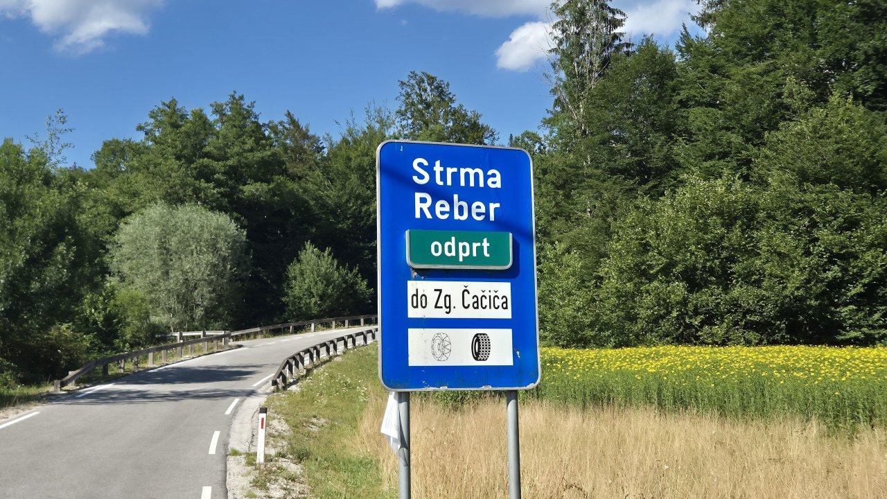 S temeljito prenovljenim Ducatijem po najlepših slovenskih serpentinah S temeljito prenovljenim Ducatijem po najlepših slovenskih serpentinah