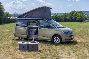 Volkswagen California Beach z napihljivo kuhinjo
