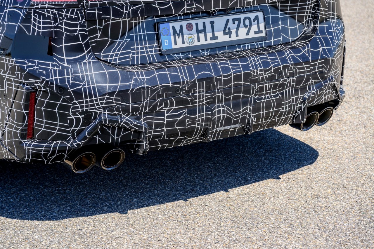 Nova trojka ne bo samo električna, šestvaljnik ostaja Nova trojka ne bo samo električna, šestvaljnik ostaja