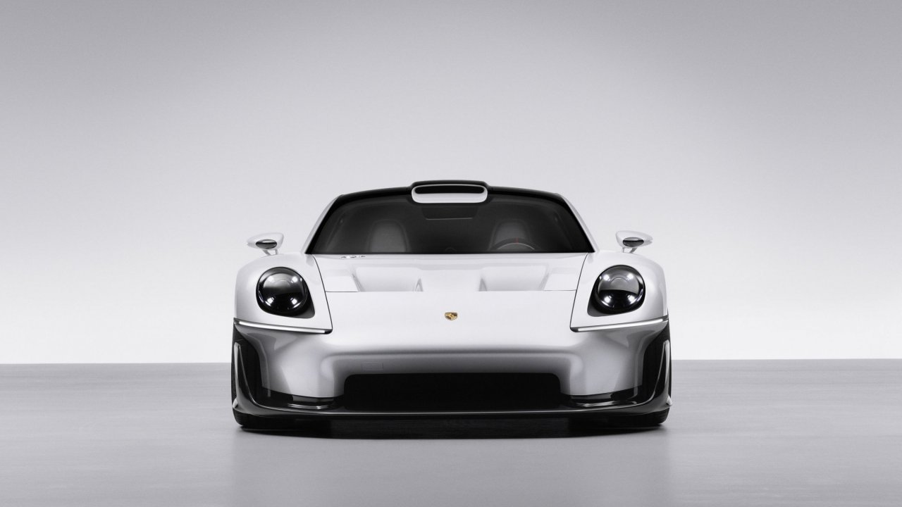 Porschejeva vizija, kako zasenčiti legendarni 911