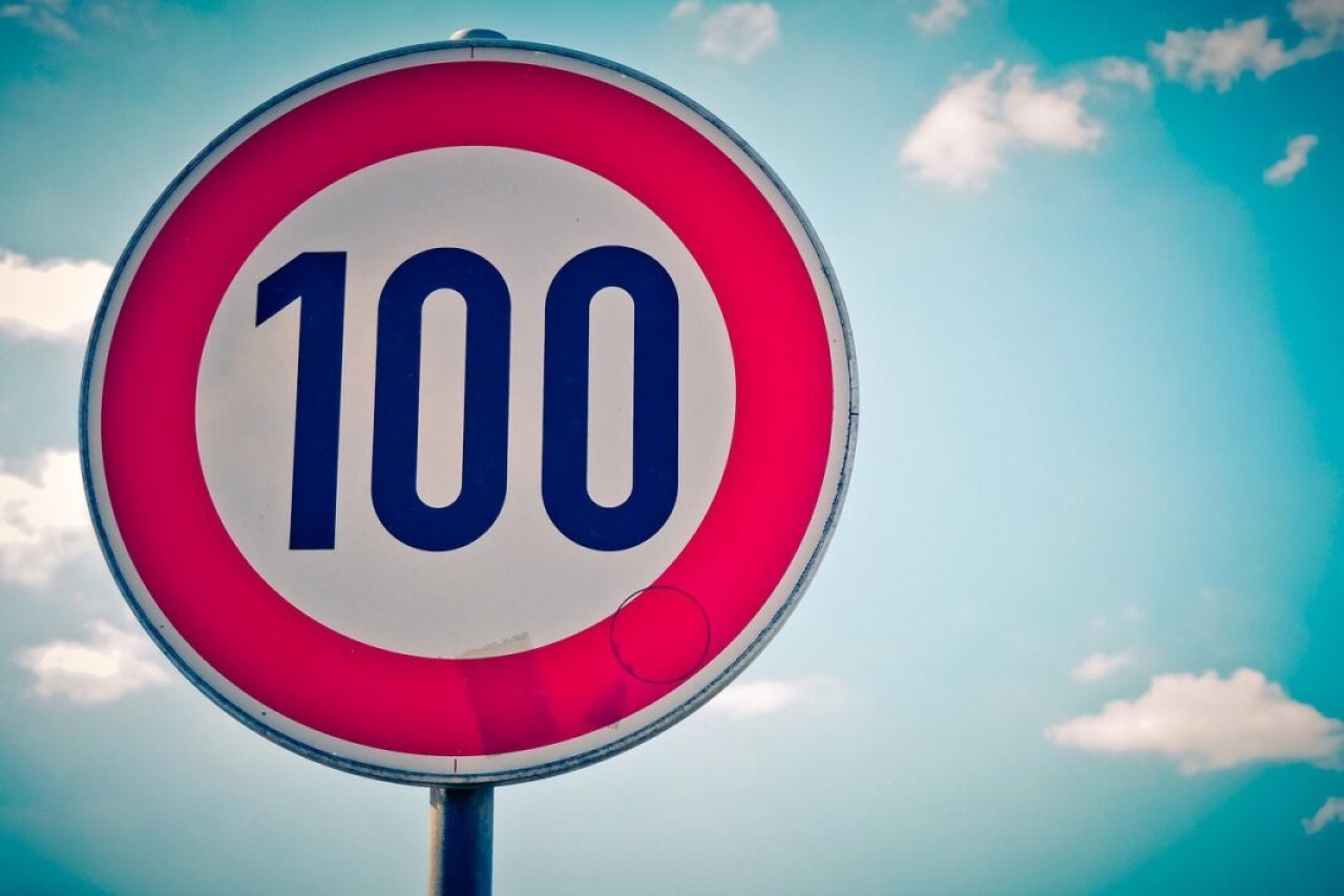 Predlog za 100 km/h na vseh evropskih avtocestah Predlog za 100 km/h na vseh evropskih avtocestah